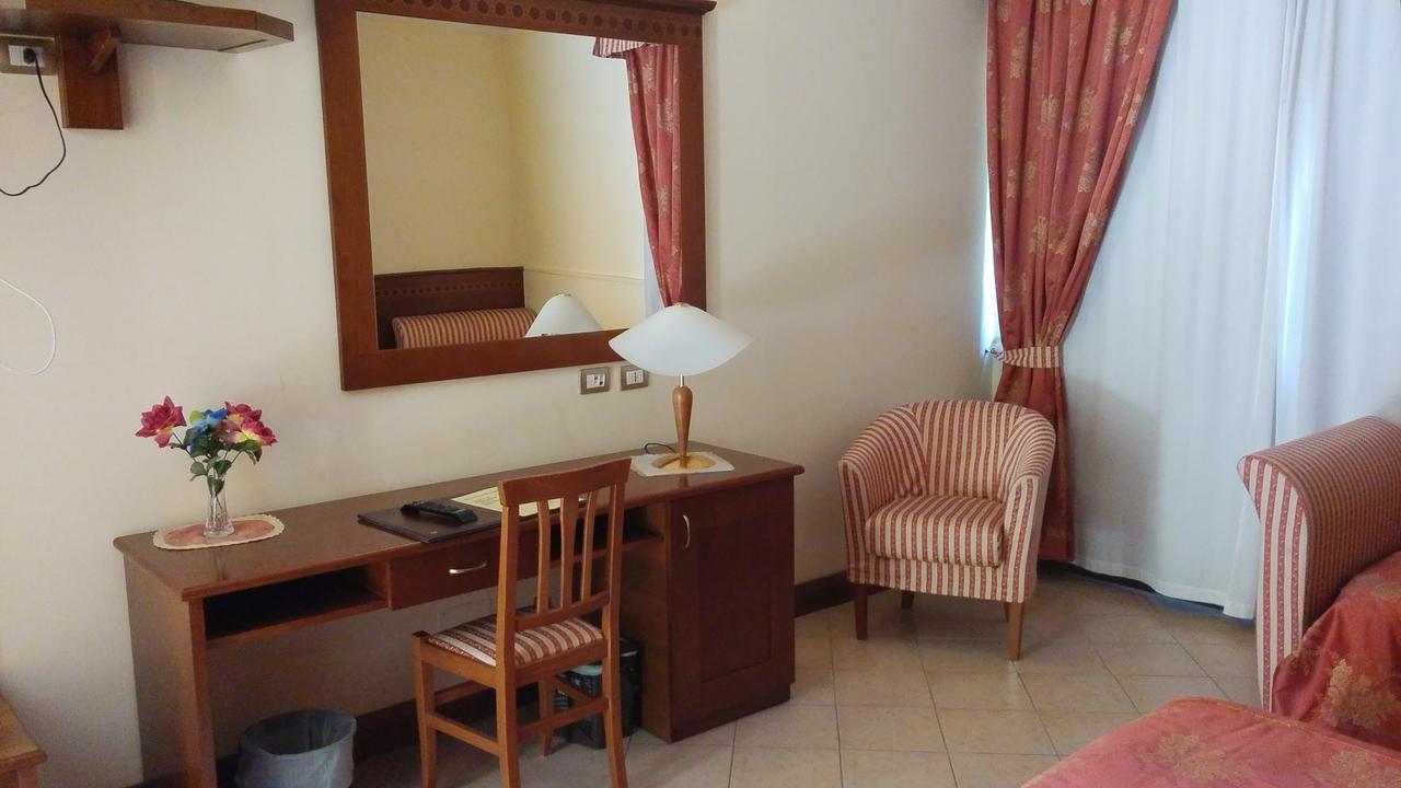 Hotel Turrita Arrone Esterno foto